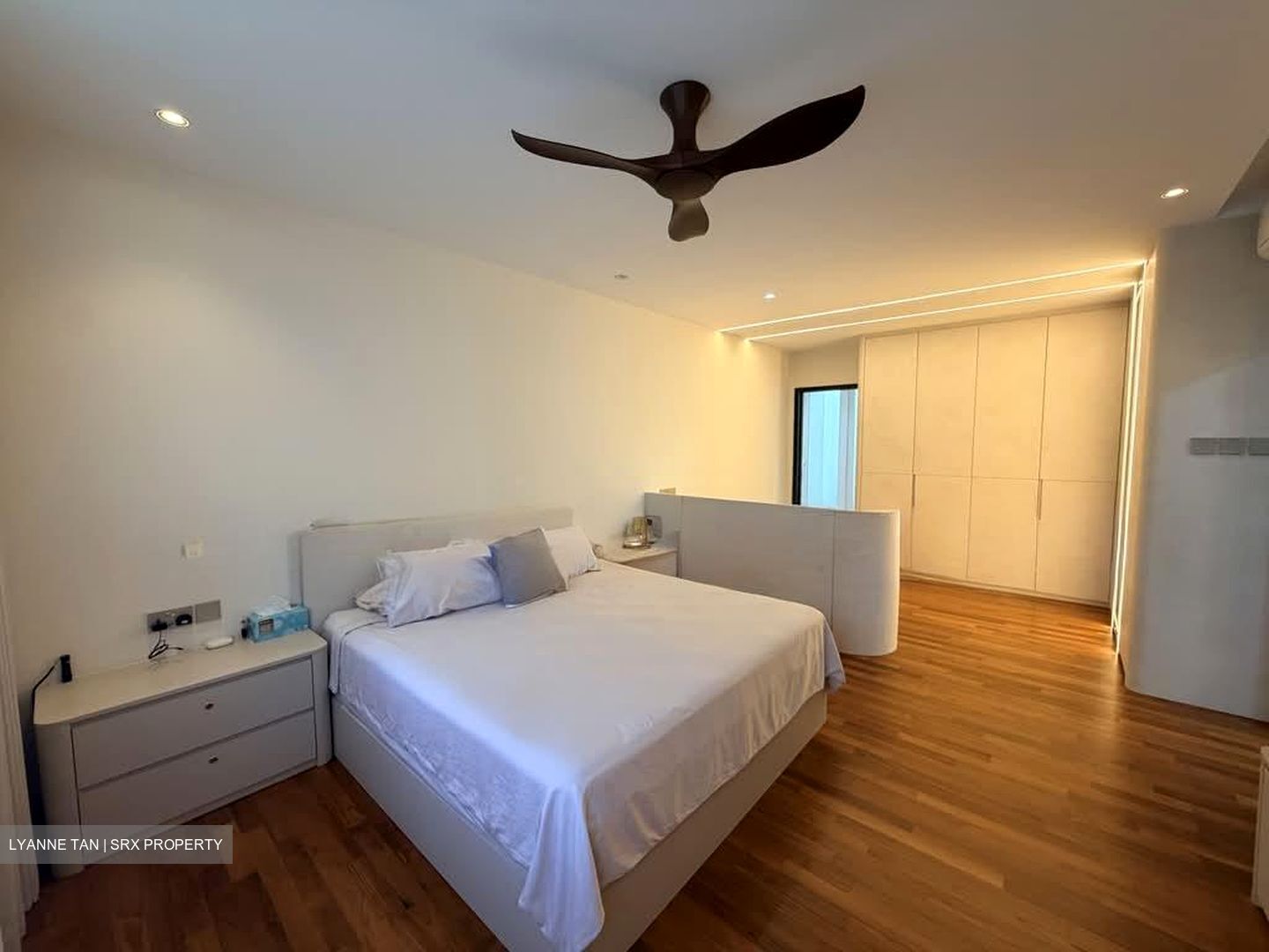 Sennett Drive (D16), Semi-Detached #605215521